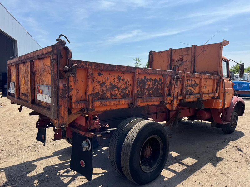 BERLIET L62 **4CYL-BENNE** - Xe ben: hình 5 BERLIET L62 **4CYL-BENNE** - Xe ben: hình 5