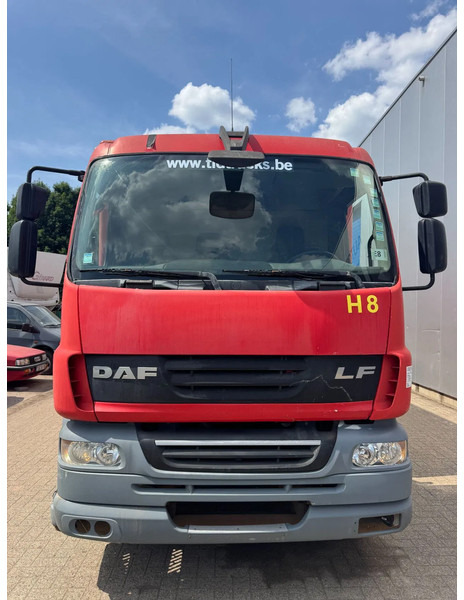 DAF LF 55.220 **EURO 4-MANUAL GEARBOX** - Xe tải hộp: hình 2 DAF LF 55.220 **EURO 4-MANUAL GEARBOX** - Xe tải hộp: hình 2