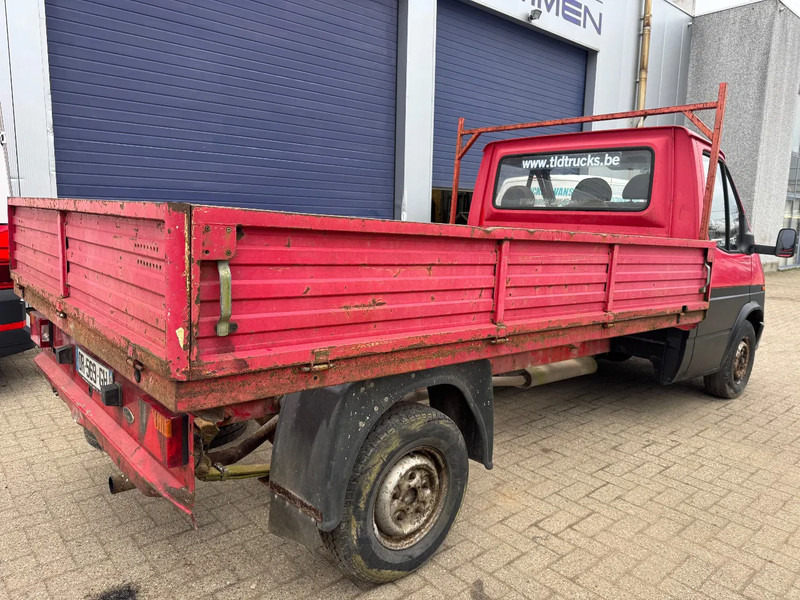 Ford Transit **FRENCH ORIGIN-DIESEL** - Xe tải nhỏ phẳng: hình 4 Ford Transit **FRENCH ORIGIN-DIESEL** - Xe tải nhỏ phẳng: hình 4