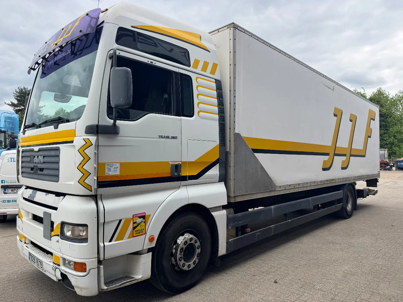 MAN TGA 18.360 **MANUAL GEARBOX-BOITE MANUELLE** - Xe tải hộp: hình 1 MAN TGA 18.360 **MANUAL GEARBOX-BOITE MANUELLE** - Xe tải hộp: hình 1