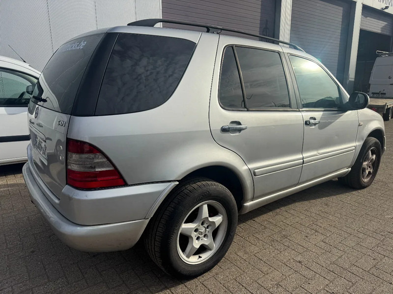 Mercedes-Benz M-Klasse ML **270CDI-AIRCO-FRENCH CAR** - SUV: hình 4 Mercedes-Benz M-Klasse ML **270CDI-AIRCO-FRENCH CAR** - SUV: hình 4