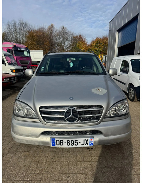 Mercedes-Benz M-Klasse ML **270CDI-AIRCO-FRENCH CAR** - SUV: hình 2 Mercedes-Benz M-Klasse ML **270CDI-AIRCO-FRENCH CAR** - SUV: hình 2