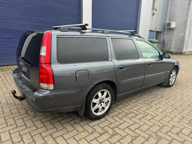 Volvo V70 V70 - Xe hơi: hình 4 Volvo V70 V70 - Xe hơi: hình 4