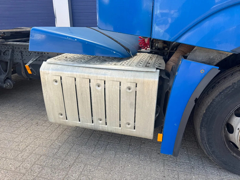 Mercedes-Benz Actros 1842 **VOITH-EURO5** - Xe đầu kéo: hình 4 Mercedes-Benz Actros 1842 **VOITH-EURO5** - Xe đầu kéo: hình 4