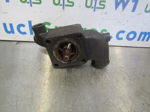 CUMMINS M11 THERMOSTAT HOUSING P/NO 3076793-3 - Động cơ và các bộ phận cho Xe tải: hình 3 CUMMINS M11 THERMOSTAT HOUSING P/NO 3076793-3 - Động cơ và các bộ phận cho Xe tải: hình 3