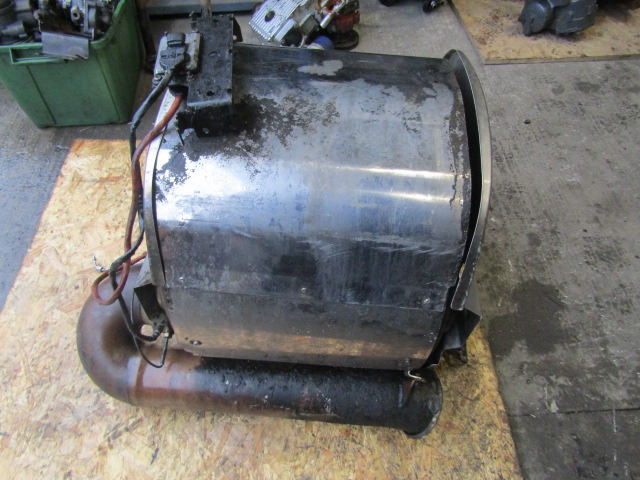 DAF XF 105 EXHAUST DPF/CAT EURO 5 SPEC P/NO 1747245 - Hệ thống xả cho Xe tải: hình 2 DAF XF 105 EXHAUST DPF/CAT EURO 5 SPEC P/NO 1747245 - Hệ thống xả cho Xe tải: hình 2