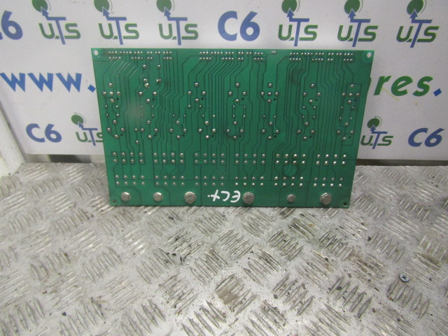 ERF ECX FUSEBOARD P/NO 414022-2 - Linh kiện điện cho Xe tải: hình 3 ERF ECX FUSEBOARD P/NO 414022-2 - Linh kiện điện cho Xe tải: hình 3