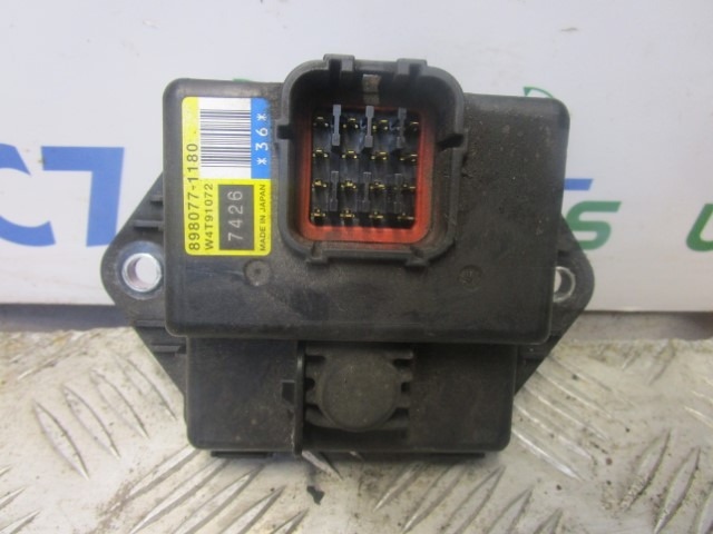 ISUZU N75 (4HK1) ECU / RELAY 898771180 - ECU cho Xe tải: hình 1 ISUZU N75 (4HK1) ECU / RELAY 898771180 - ECU cho Xe tải: hình 1