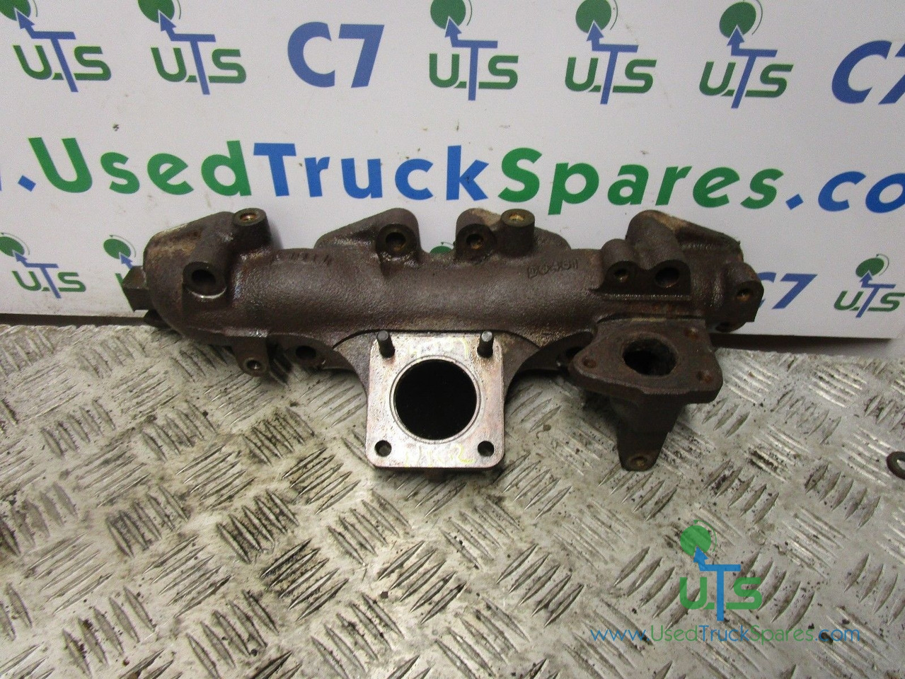 ISUZU NKR 3.5T EXHAUST MANIFOLD - Hệ thống xả cho Xe tải: hình 1 ISUZU NKR 3.5T EXHAUST MANIFOLD - Hệ thống xả cho Xe tải: hình 1