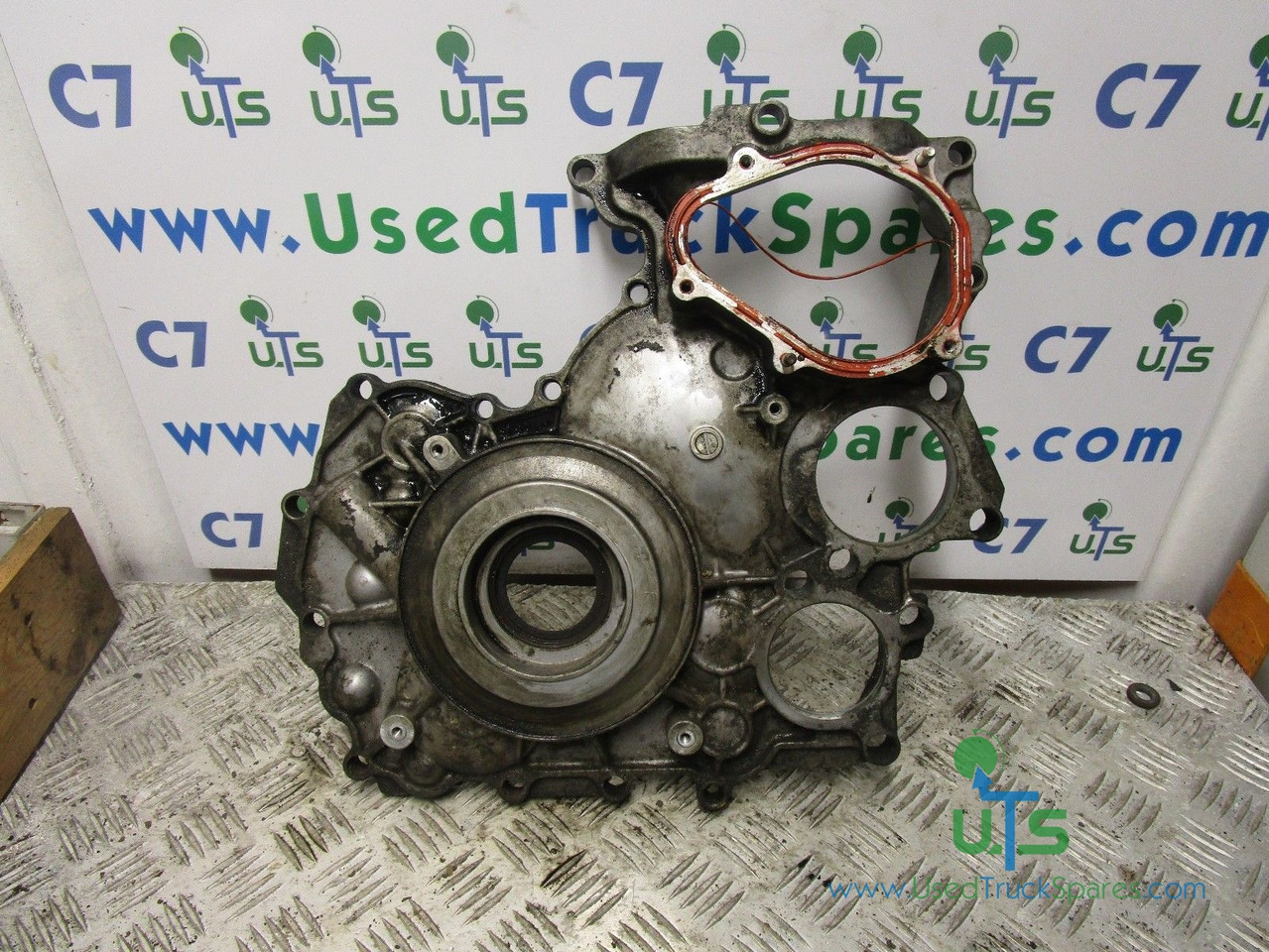 ISUZU NKR (4JJ1) OUTER TIMING COVER - Động cơ và các bộ phận cho Xe tải: hình 2 ISUZU NKR (4JJ1) OUTER TIMING COVER - Động cơ và các bộ phận cho Xe tải: hình 2