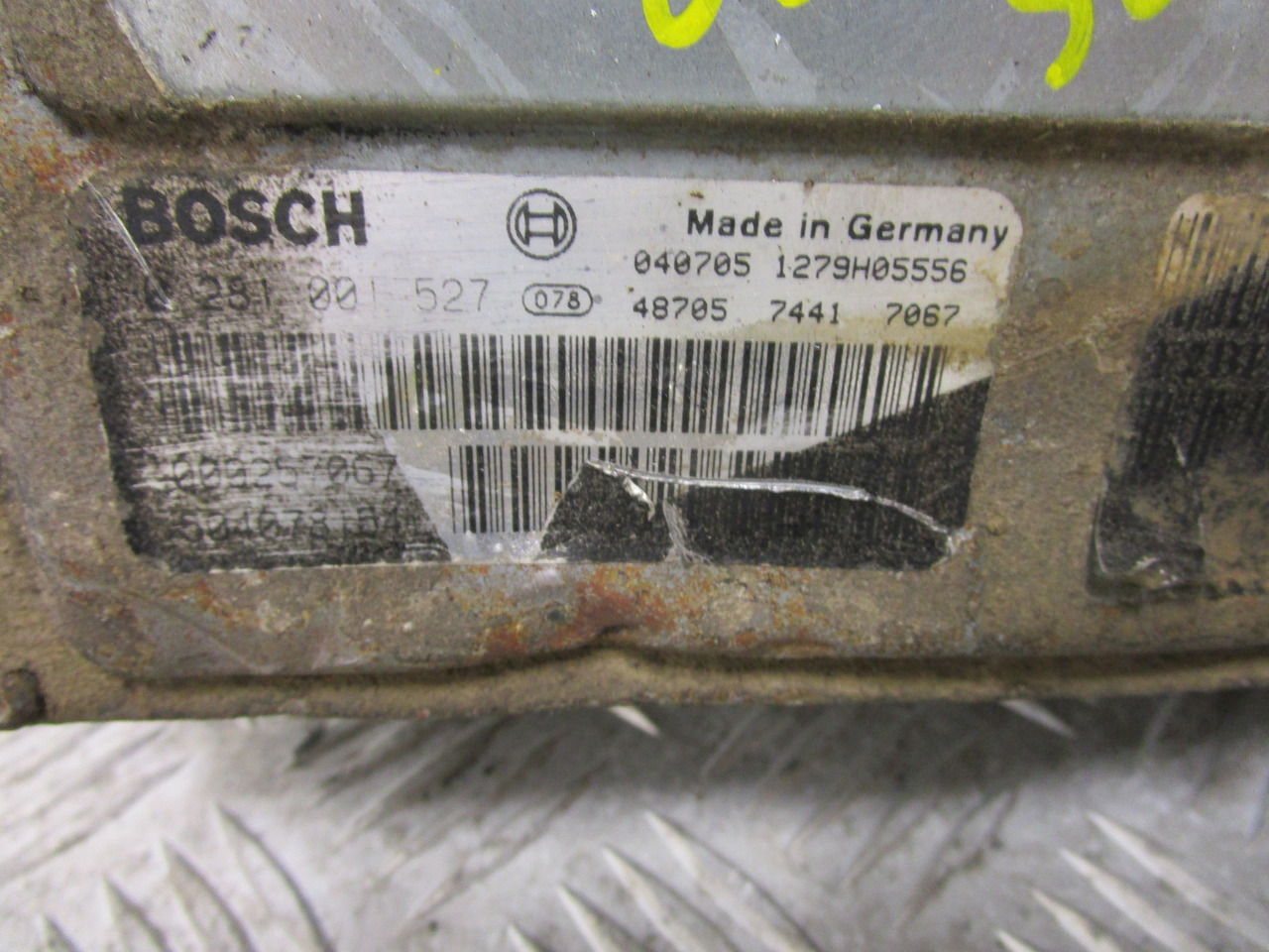 IVECO CURSOR 8 260 ENGINE ECU KIT P/NO 0281001527 - ECU cho Xe tải: hình 2 IVECO CURSOR 8 260 ENGINE ECU KIT P/NO 0281001527 - ECU cho Xe tải: hình 2