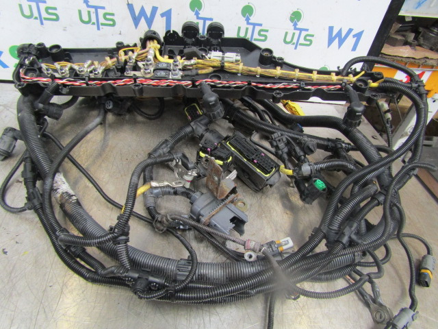MAN TGM 340 DO836 FULL ENGINE WIRING HARNESS - Linh kiện điện cho Xe tải: hình 3 MAN TGM 340 DO836 FULL ENGINE WIRING HARNESS - Linh kiện điện cho Xe tải: hình 3