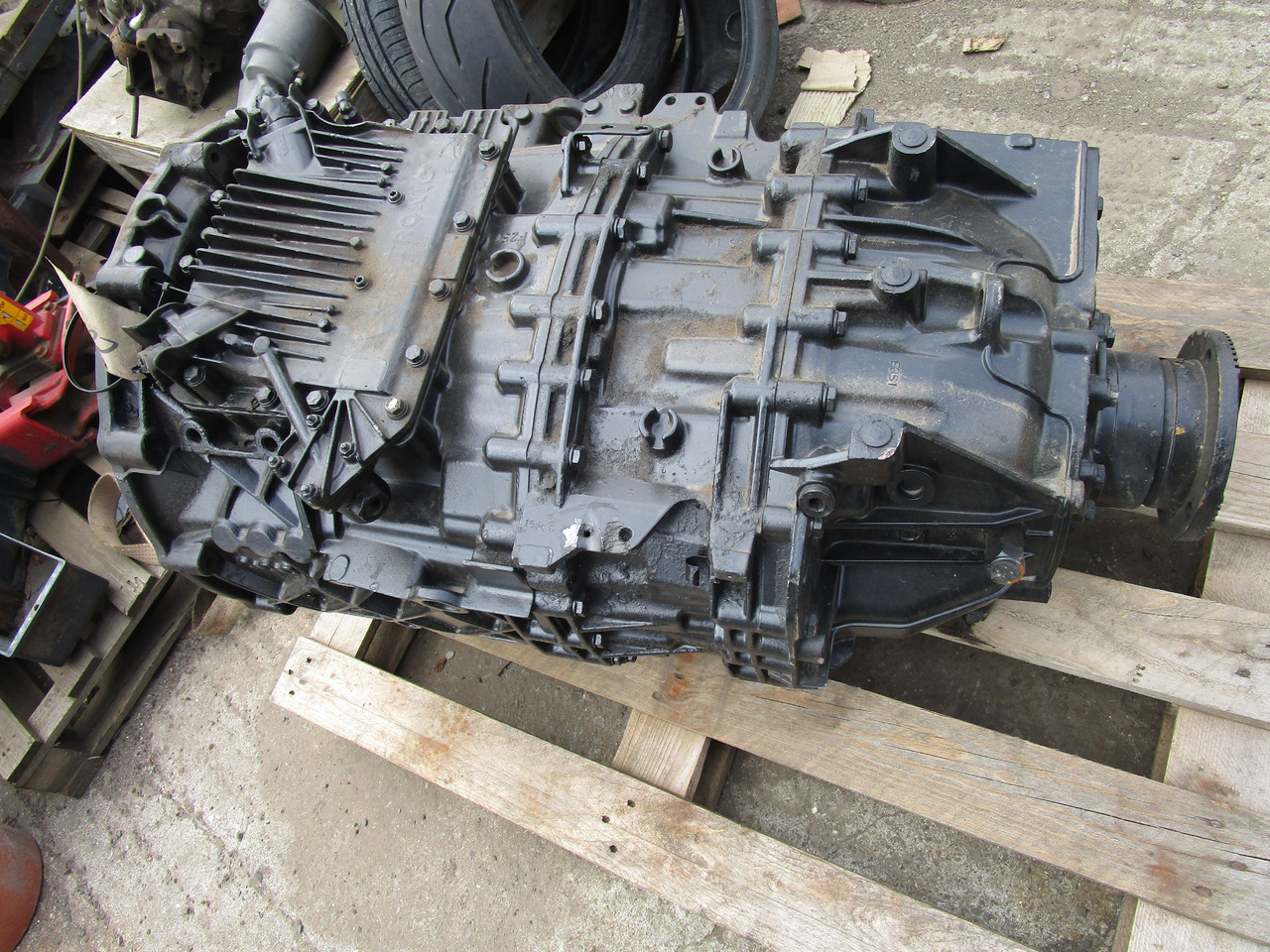 MAN ZF ASTRONIC GEARBOX TYPE 12AS2330TD - Hộp số cho Xe tải: hình 1 MAN ZF ASTRONIC GEARBOX TYPE 12AS2330TD - Hộp số cho Xe tải: hình 1