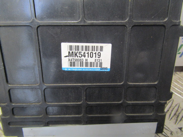 MITSUBISHI FUSO 7C15 4P10 CONTROL UNIT/ECU P/NO MK5410189 - Động cơ và các bộ phận cho Xe tải: hình 2 MITSUBISHI FUSO 7C15 4P10 CONTROL UNIT/ECU P/NO MK5410189 - Động cơ và các bộ phận cho Xe tải: hình 2