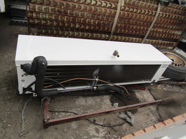 THERMO KING SPECTRUM TS DIESEL FRIDGE UNIT COMPLETE IN GOOD RUNNING ORDER - Bộ phận làm lạnh cho Xe tải: hình 3 THERMO KING SPECTRUM TS DIESEL FRIDGE UNIT COMPLETE IN GOOD RUNNING ORDER - Bộ phận làm lạnh cho Xe tải: hình 3