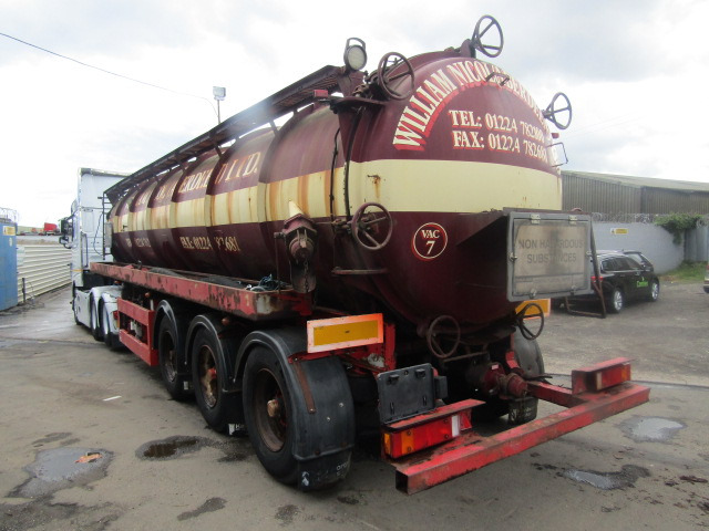 VACUUM TANKER TRAILER TRI AXLE 1996 STEEL TANK FITTED WITH 3CYL PERKINS DONKEY ENGINE - Sơ mi rơ moóc bồn: hình 3 VACUUM TANKER TRAILER TRI AXLE 1996 STEEL TANK FITTED WITH 3CYL PERKINS DONKEY ENGINE - Sơ mi rơ moóc bồn: hình 3