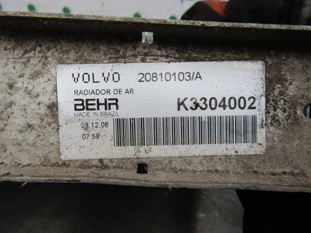 VOLVO FE 240 INTERCOOLER P/NO 20810103/A - Bộ tản nhiệt cho Xe tải: hình 2 VOLVO FE 240 INTERCOOLER P/NO 20810103/A - Bộ tản nhiệt cho Xe tải: hình 2