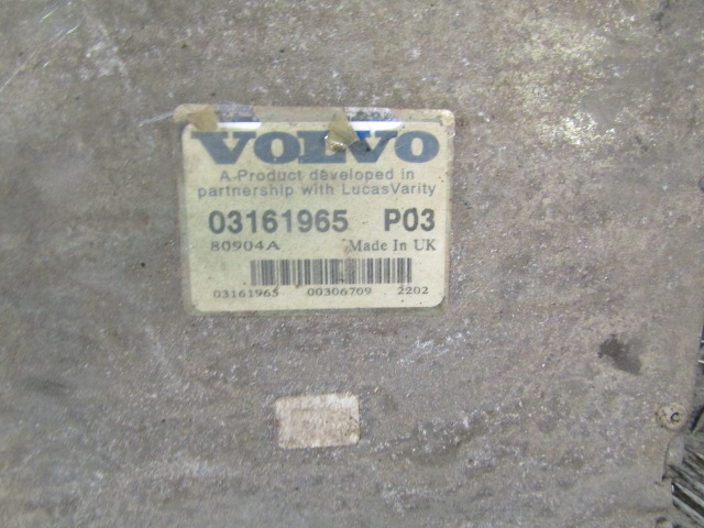 VOLVO FL6 D6B 180 ENGINE ECU O/NO 03161965 – PO3 - ECU cho Xe tải: hình 3 VOLVO FL6 D6B 180 ENGINE ECU O/NO 03161965 – PO3 - ECU cho Xe tải: hình 3