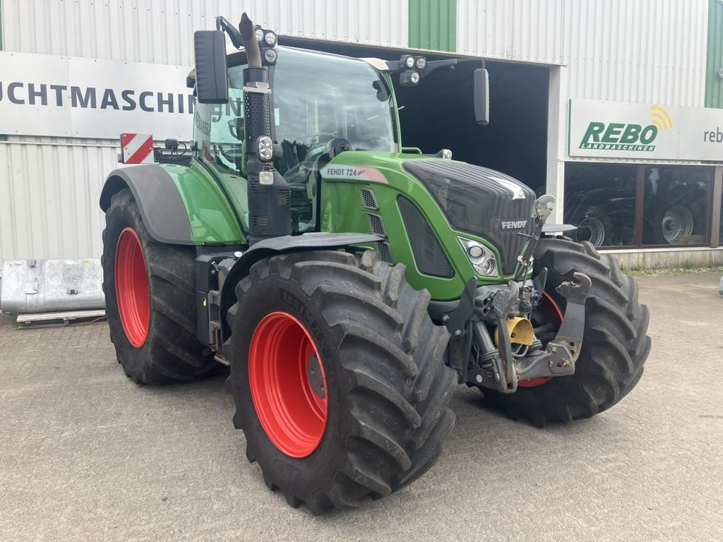 Fendt 724 Profi Plus - Máy cày: hình 1 Fendt 724 Profi Plus - Máy cày: hình 1