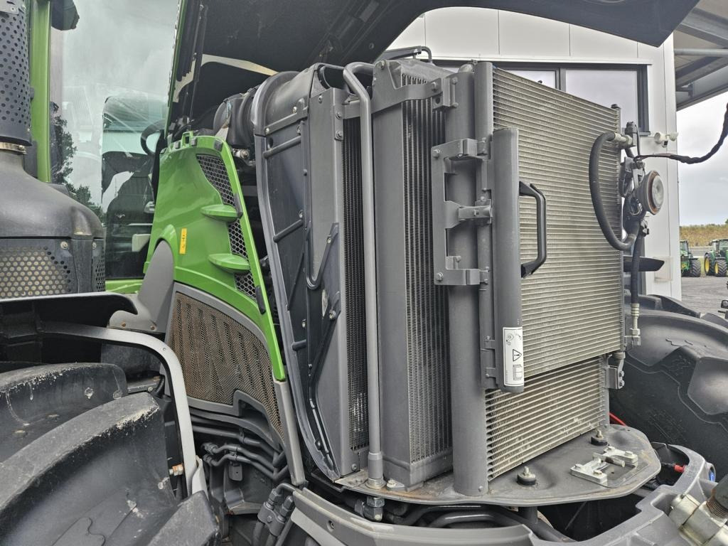 Fendt 828 PROFI PLUS - Máy cày: hình 2 Fendt 828 PROFI PLUS - Máy cày: hình 2