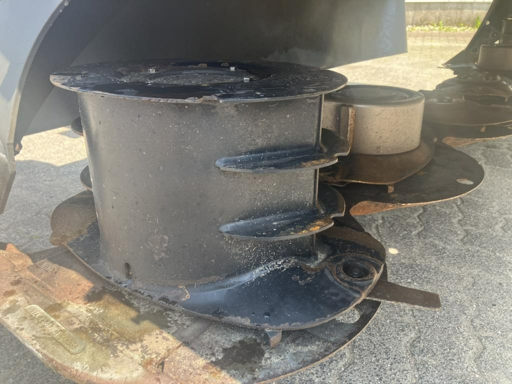 Fendt SLICER 310 FQ - Máy cắt cỏ: hình 2 Fendt SLICER 310 FQ - Máy cắt cỏ: hình 2