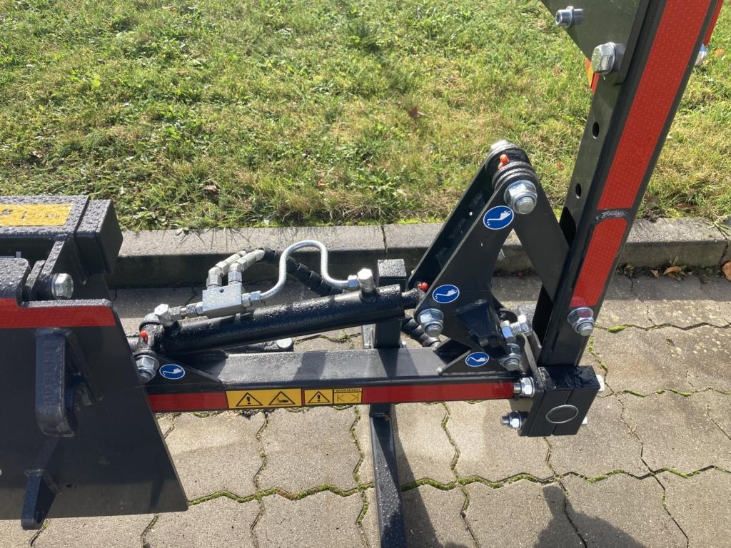 Fliegl ASTSCHERE 1450 - Dàn băm cỏ/ Mulcher: hình 3 Fliegl ASTSCHERE 1450 - Dàn băm cỏ/ Mulcher: hình 3