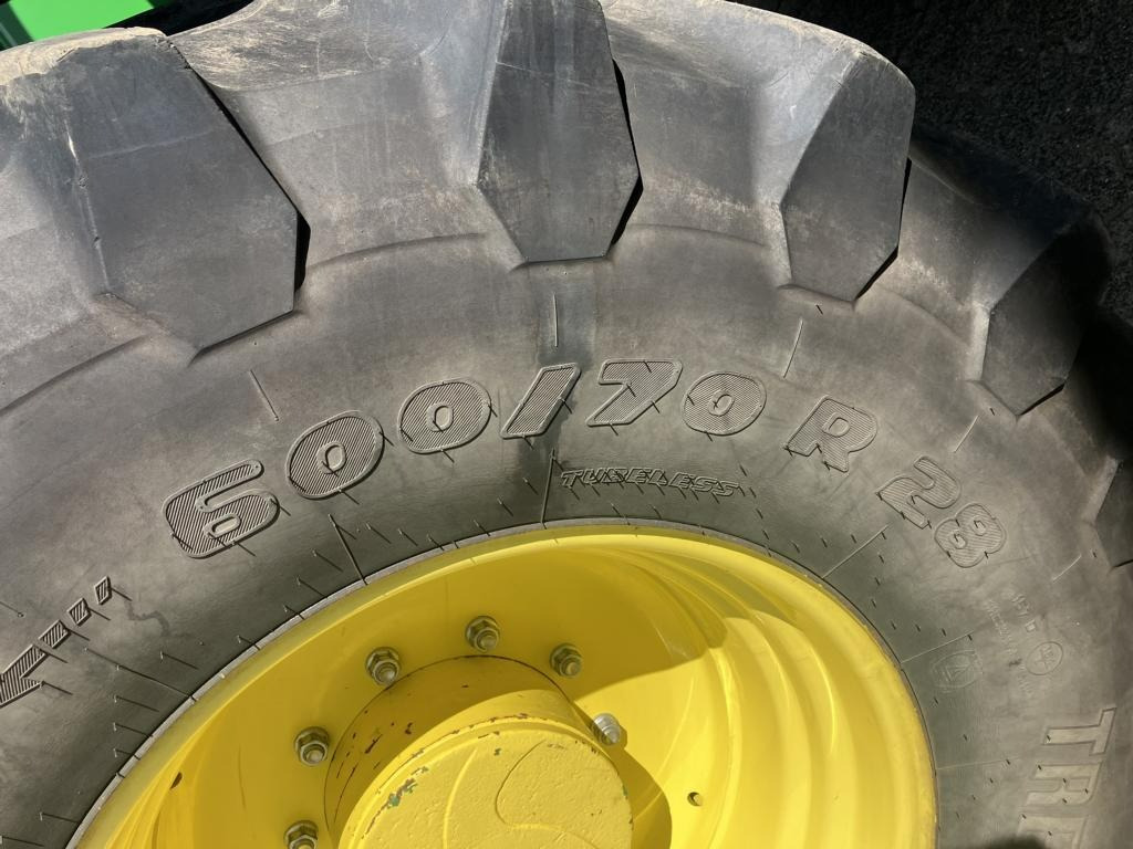 John Deere 6175R - Máy cày: hình 4 John Deere 6175R - Máy cày: hình 4