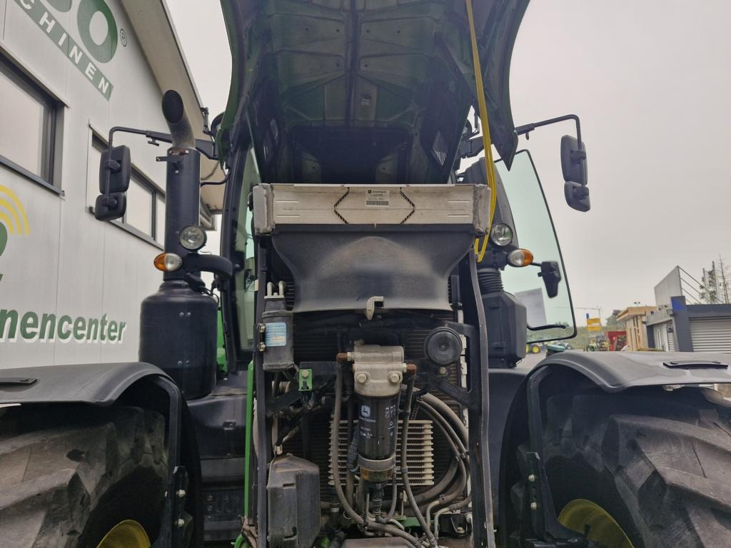 John Deere 6230R - Máy cày: hình 2 John Deere 6230R - Máy cày: hình 2