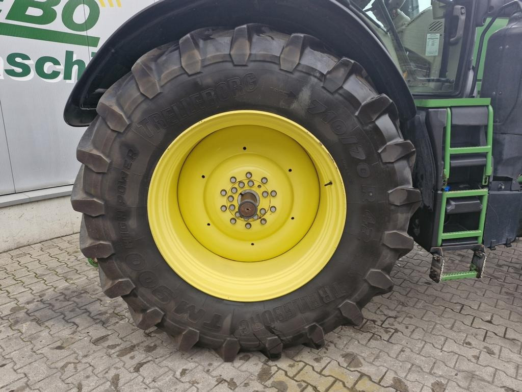 John Deere 6230R - Máy cày: hình 5 John Deere 6230R - Máy cày: hình 5