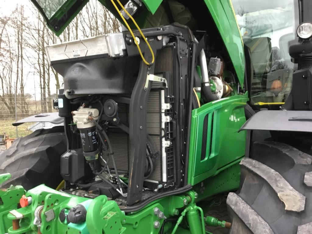 John Deere 6250R - Máy cày: hình 4 John Deere 6250R - Máy cày: hình 4
