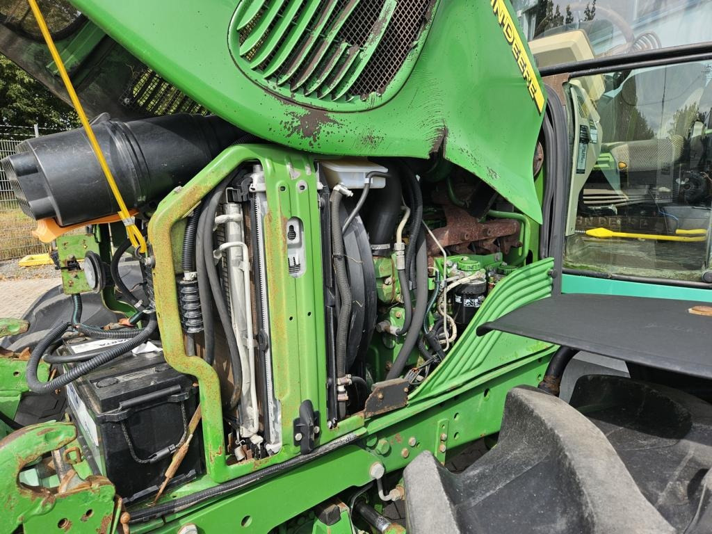 John Deere 6420S PREMIUM - Máy cày: hình 4 John Deere 6420S PREMIUM - Máy cày: hình 4