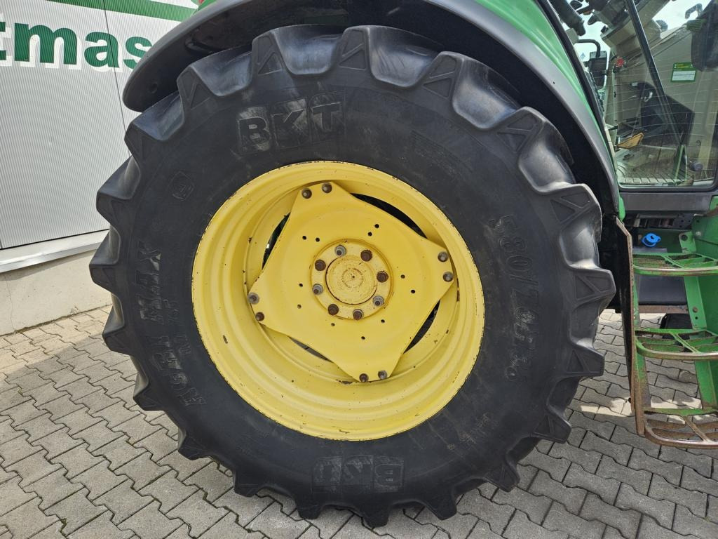 John Deere 6420S PREMIUM - Máy cày: hình 5 John Deere 6420S PREMIUM - Máy cày: hình 5
