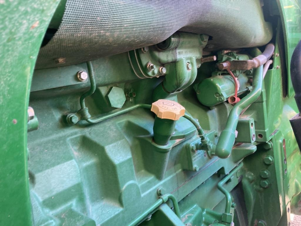 John Deere 8345R - Máy cày: hình 3 John Deere 8345R - Máy cày: hình 3