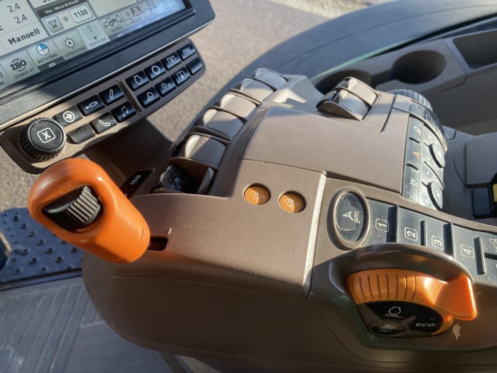 Máy cày John Deere 8345R: hình 7 Máy cày John Deere 8345R: hình 7