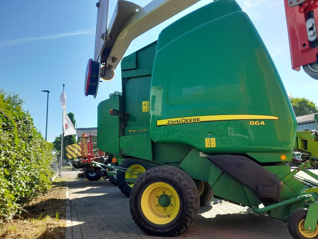 John Deere 864 Premium - Máy gói kiện: hình 1 John Deere 864 Premium - Máy gói kiện: hình 1