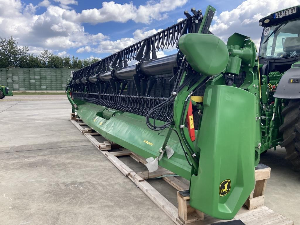 John Deere RDF35 - Máy gặt đập: hình 5 John Deere RDF35 - Máy gặt đập: hình 5