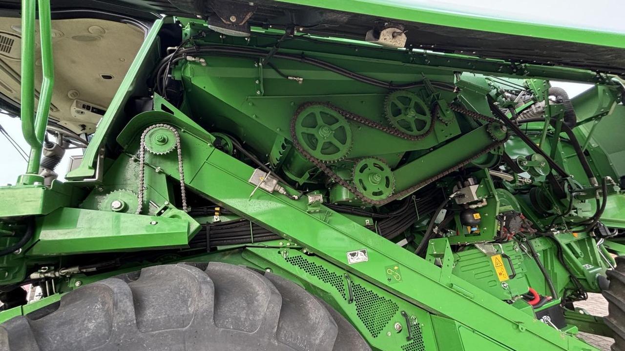 Cho thuê John Deere T660 John Deere T660: hình 32