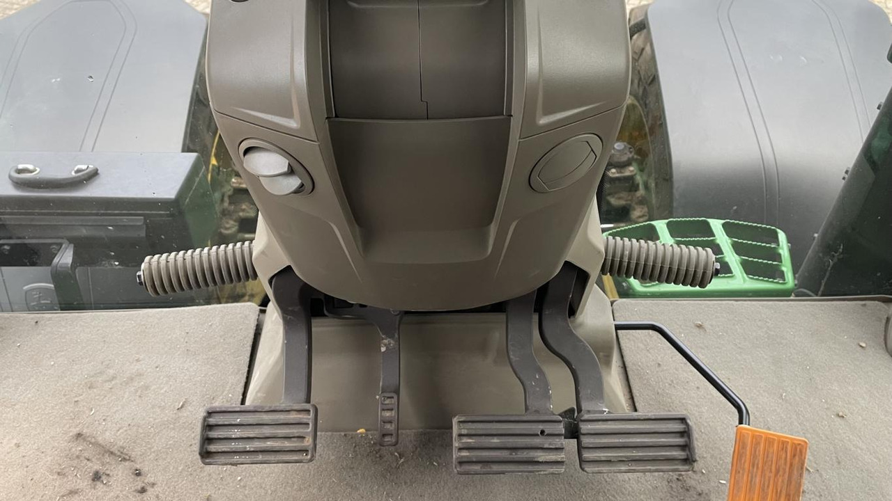 John Deere TRAKTOR 7R330 - Máy cày: hình 5 John Deere TRAKTOR 7R330 - Máy cày: hình 5