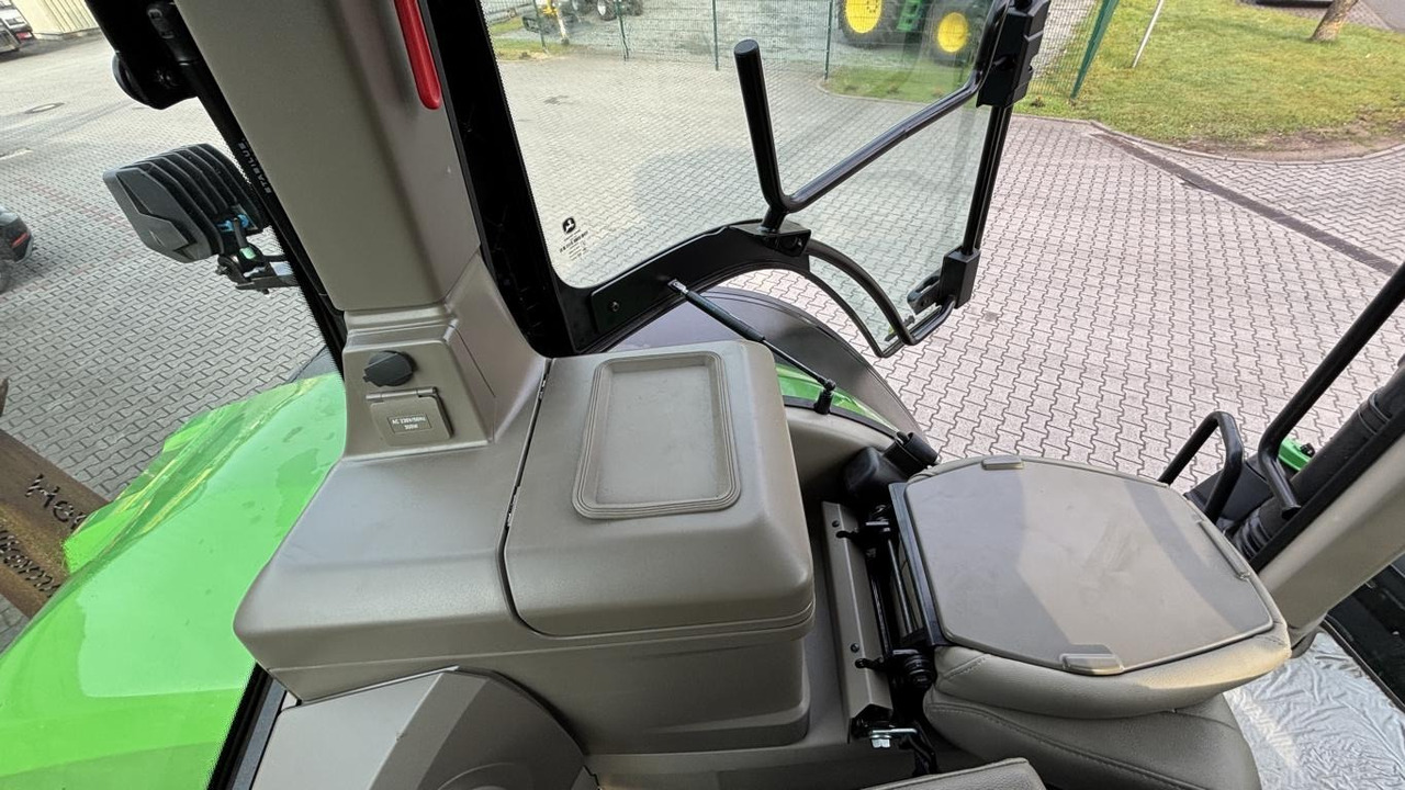 John Deere TRAKTOR 7R350 - Máy cày: hình 5 John Deere TRAKTOR 7R350 - Máy cày: hình 5