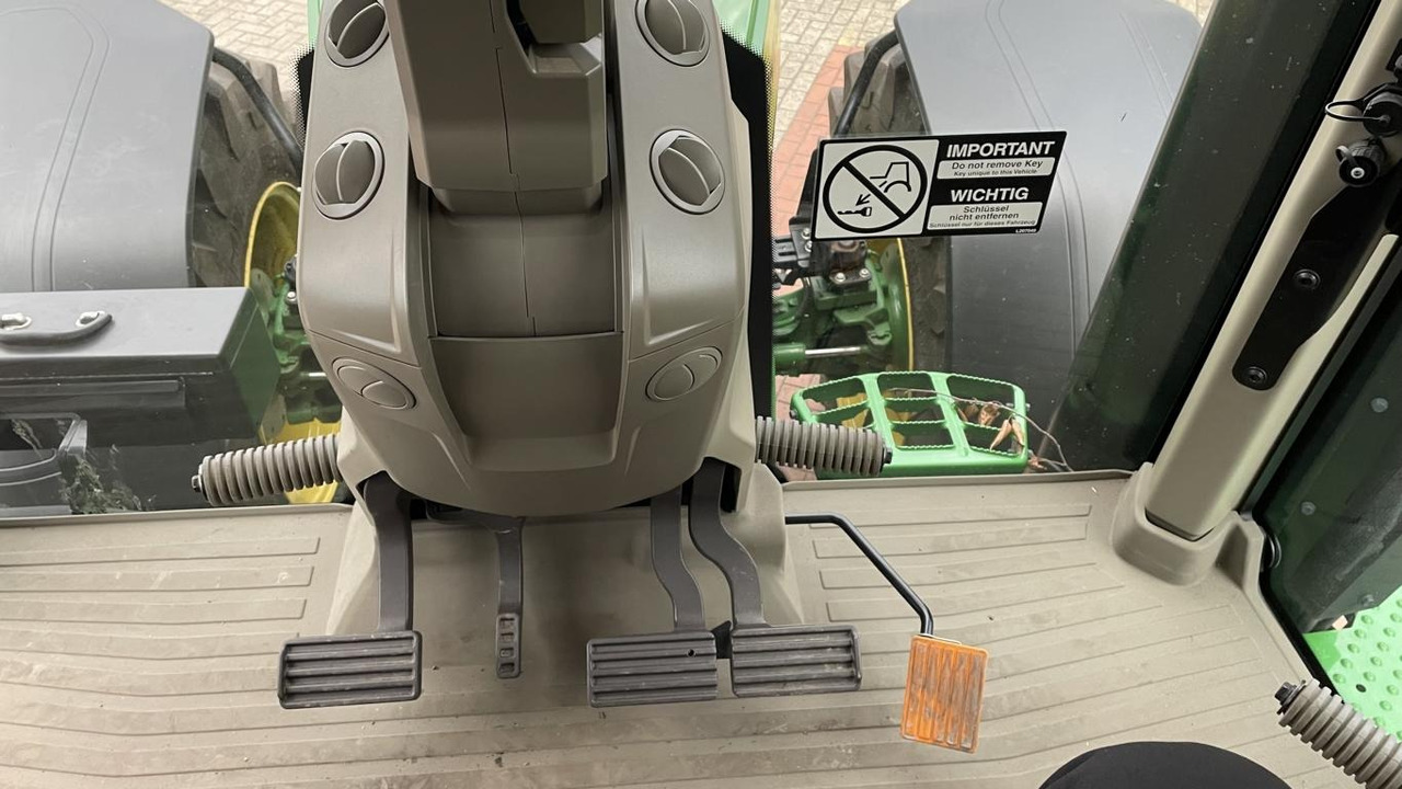 John Deere TRAKTOR 7R350 - Máy cày: hình 3 John Deere TRAKTOR 7R350 - Máy cày: hình 3