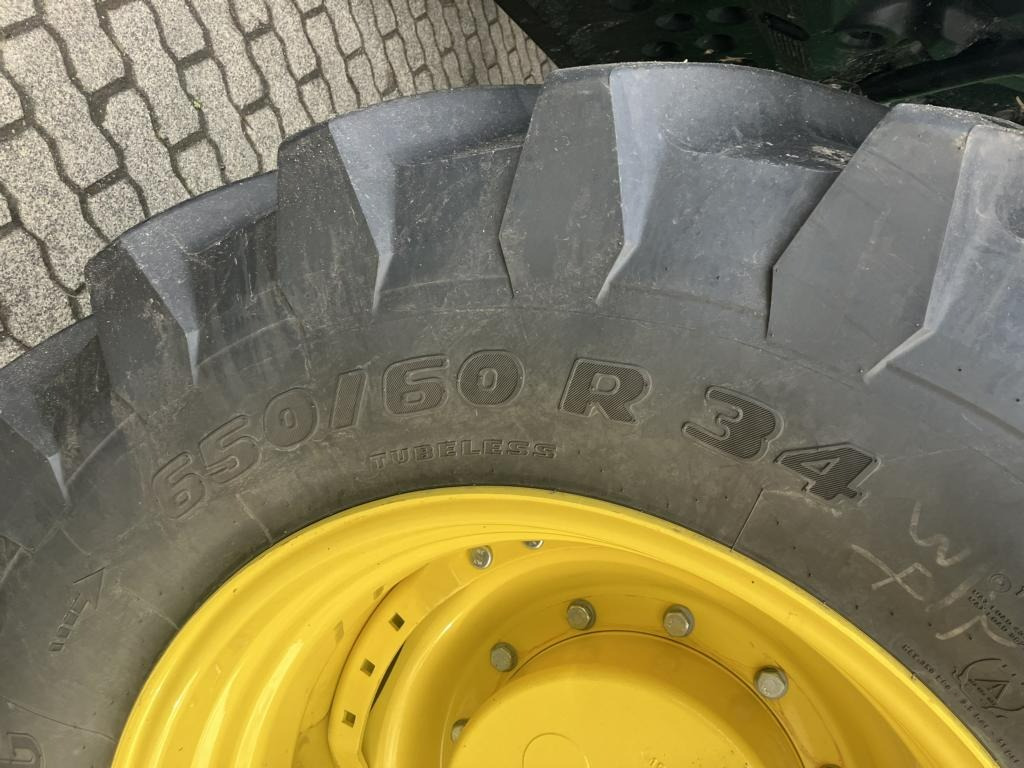 John Deere TRAKTOR 8R340 - Máy cày: hình 5 John Deere TRAKTOR 8R340 - Máy cày: hình 5