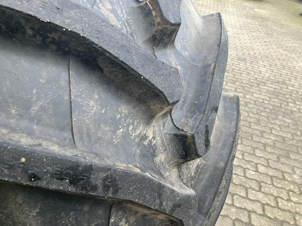 John Deere TRAKTOR 8R340 - Máy cày: hình 2 John Deere TRAKTOR 8R340 - Máy cày: hình 2