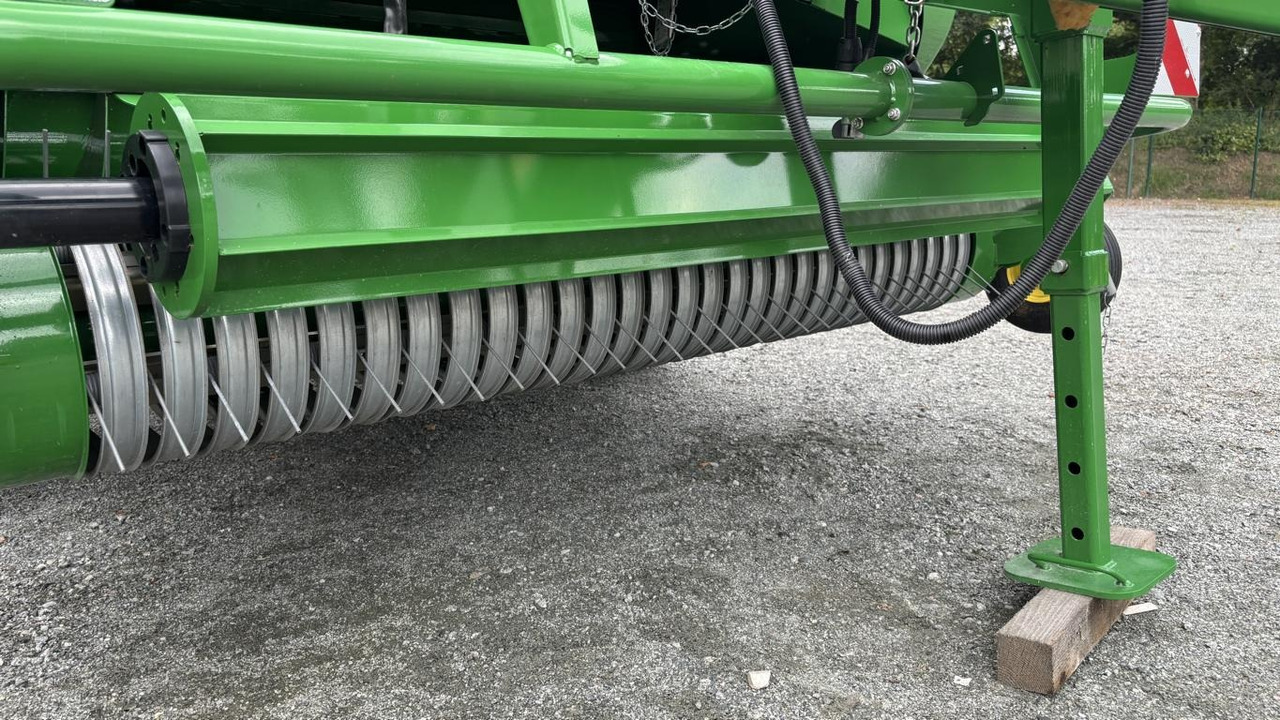John Deere V461M - PAKET FÜR RUNDBALLENPR - Máy gói kiện: hình 3 John Deere V461M - PAKET FÜR RUNDBALLENPR - Máy gói kiện: hình 3