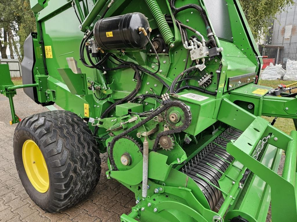 John Deere V461M - PAKET FÜR RUNDBALLENPR - Máy gói kiện: hình 3 John Deere V461M - PAKET FÜR RUNDBALLENPR - Máy gói kiện: hình 3