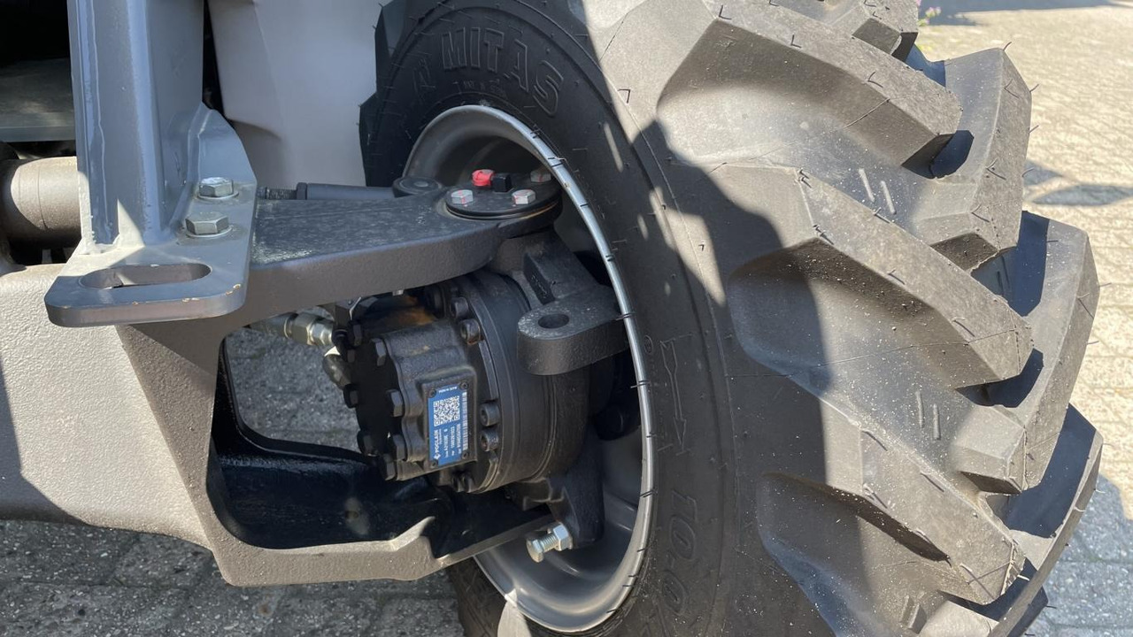 Máy xúc lật bánh lốp mới Kramer 5040: hình 11