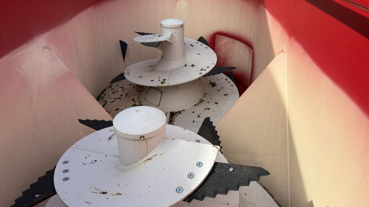 Mayer TRAILEDLINE CLASSIC DUO 16 - Xe trộn thức ăn gia súc: hình 5 Mayer TRAILEDLINE CLASSIC DUO 16 - Xe trộn thức ăn gia súc: hình 5