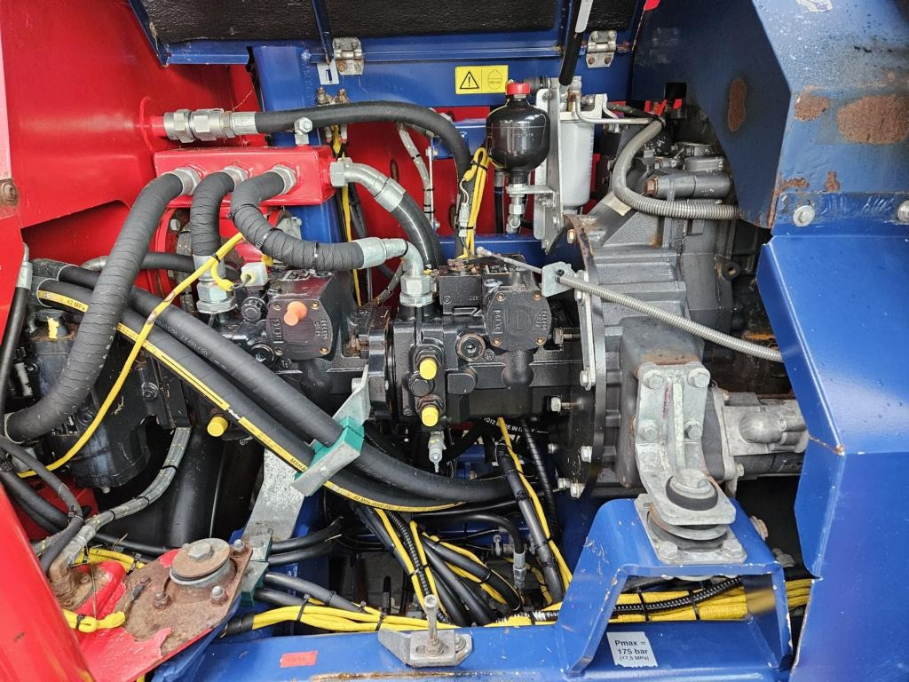 Mayer VM-14 SELBSTFAHRER MONO - Xe trộn thức ăn gia súc: hình 5 Mayer VM-14 SELBSTFAHRER MONO - Xe trộn thức ăn gia súc: hình 5
