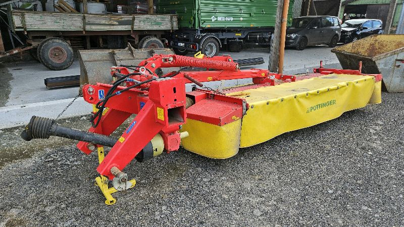Pöttinger Novacat 305 H - Máy cắt cỏ: hình 1 Pöttinger Novacat 305 H - Máy cắt cỏ: hình 1