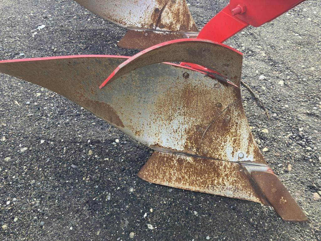 Pöttinger SERVO 45 M 5-SCHAR NOVA - Cày: hình 3 Pöttinger SERVO 45 M 5-SCHAR NOVA - Cày: hình 3