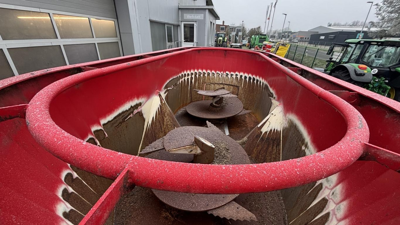 Siloking VM-14 DUO T - Xe trộn thức ăn gia súc: hình 3 Siloking VM-14 DUO T - Xe trộn thức ăn gia súc: hình 3